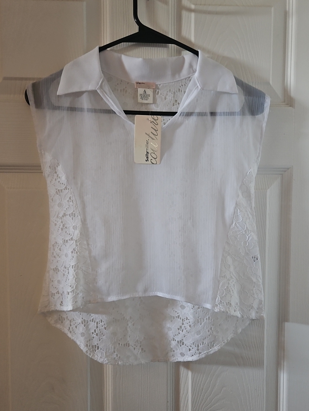 NWT Sally Miller Couture Sleeveless Blouse